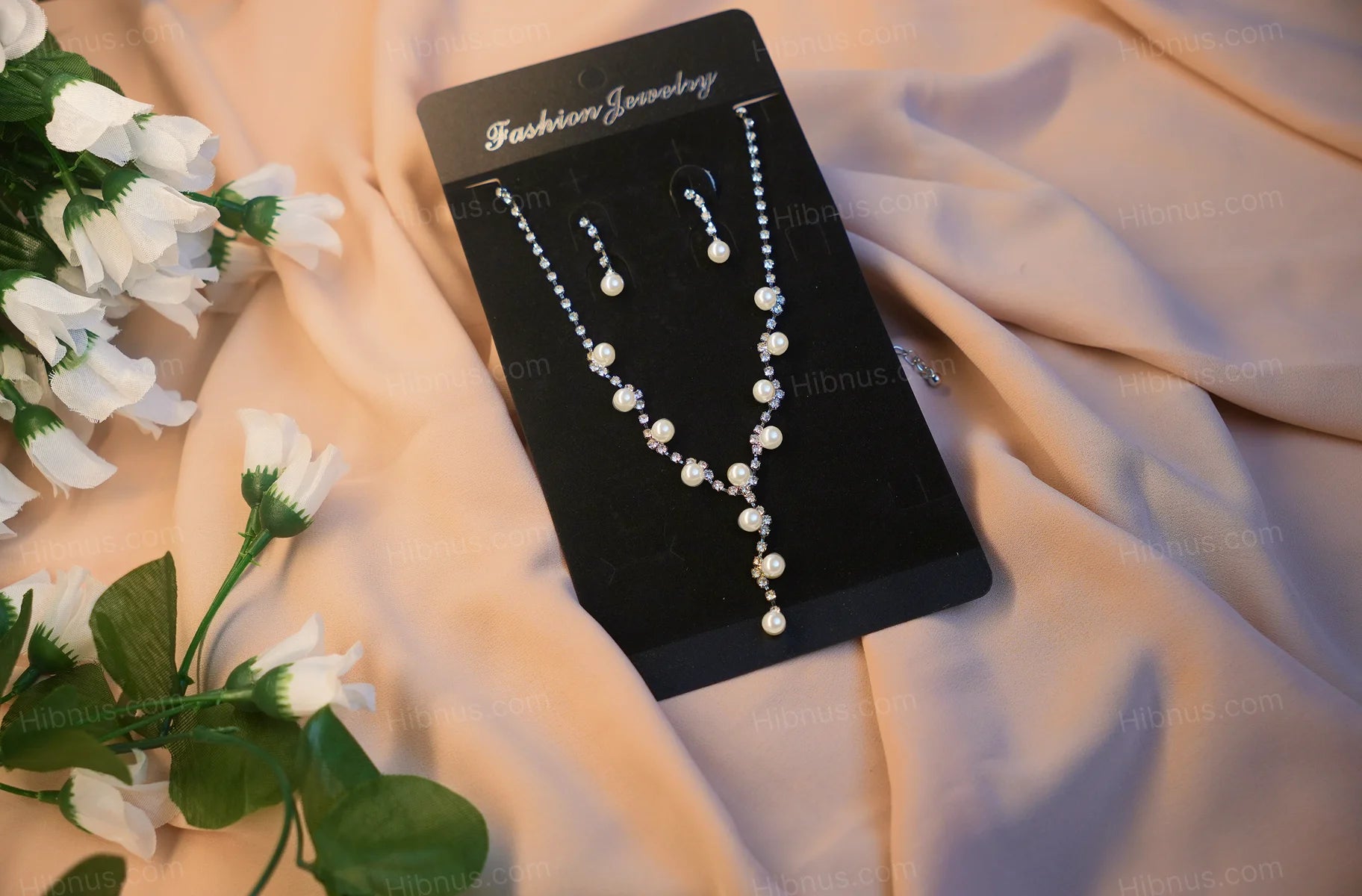 Elegant Pearl Drop Jewelry Set – Necklace & Earrings