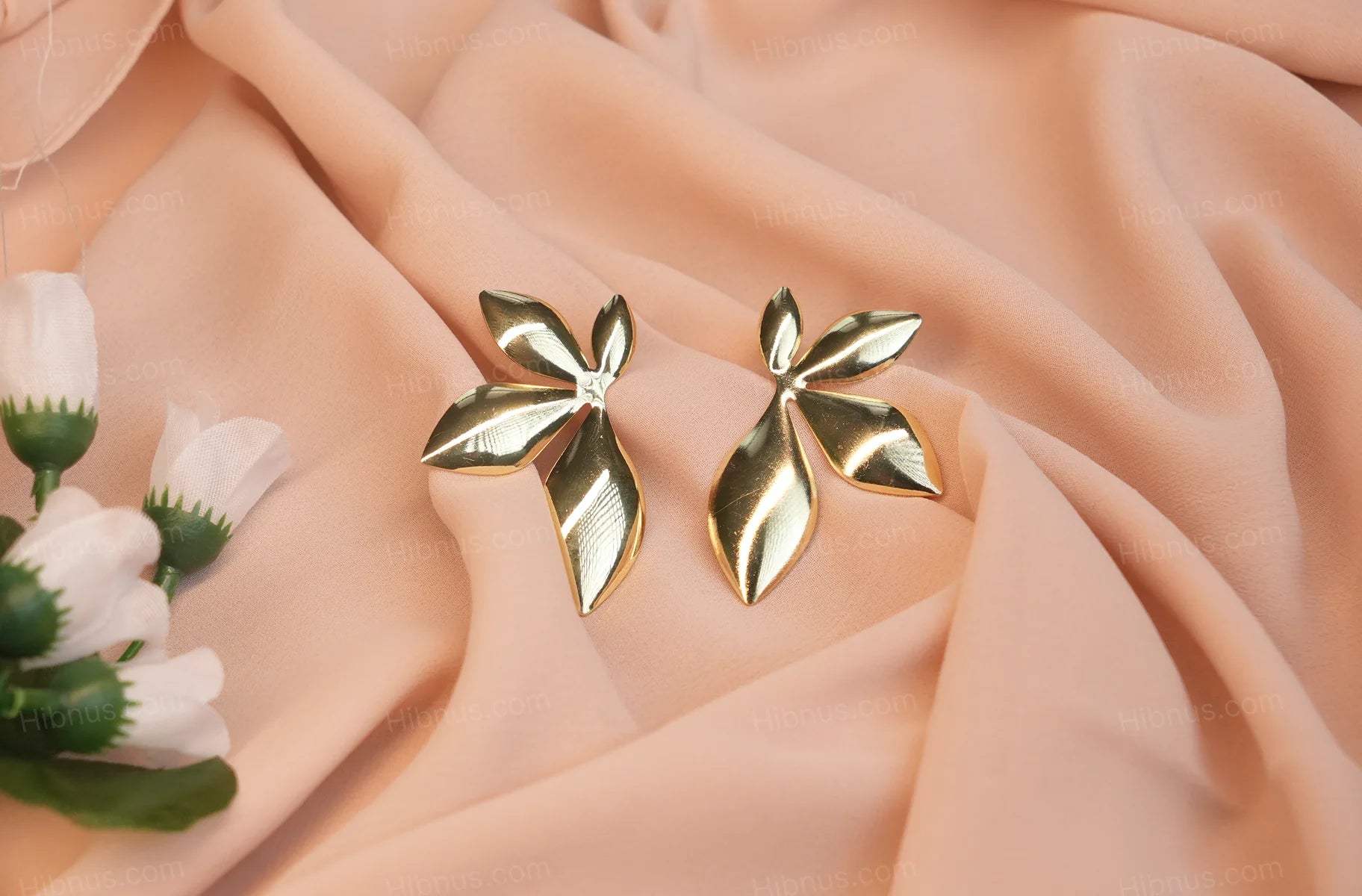 Glossy flower and leaf earrings