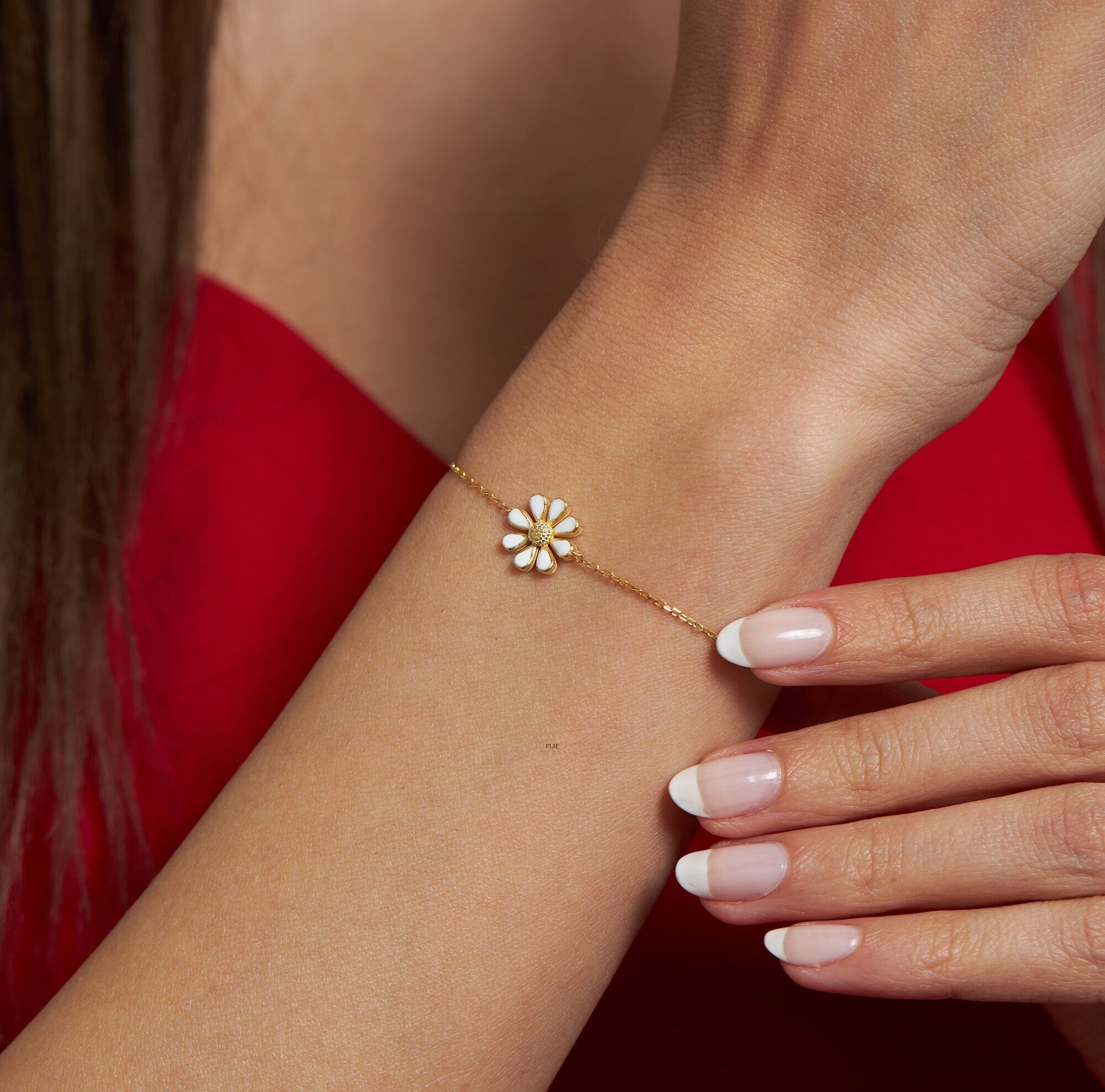 Golden Daisy Charm Bracelet