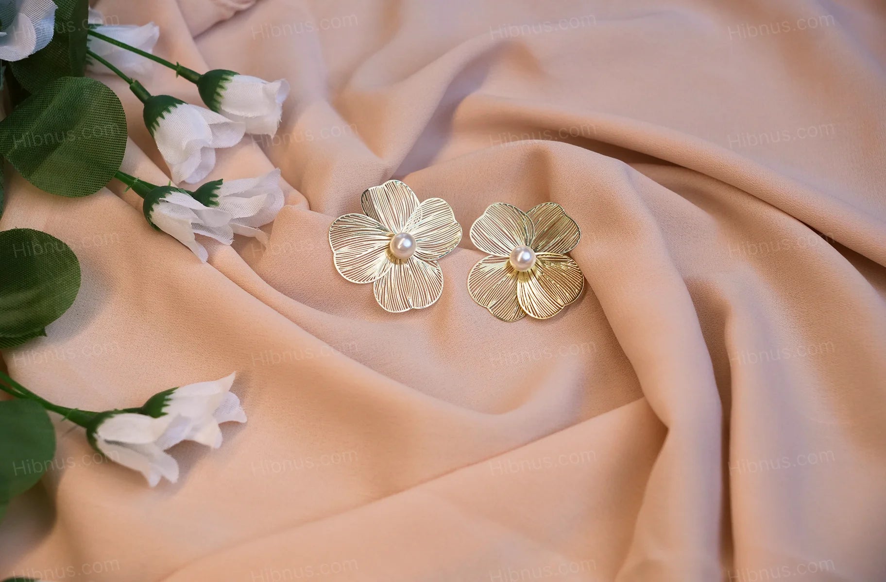 Korean simple metal flower earring