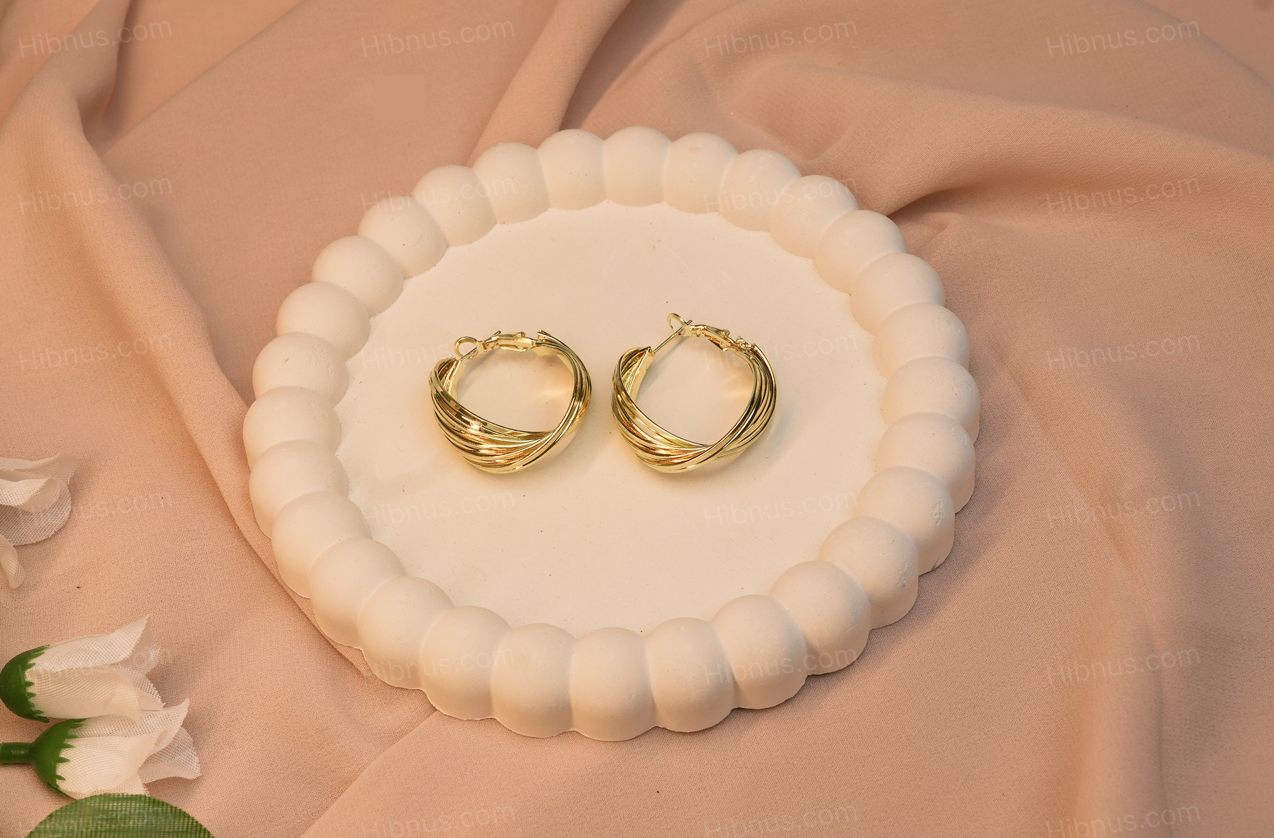 Twisted ring earrings