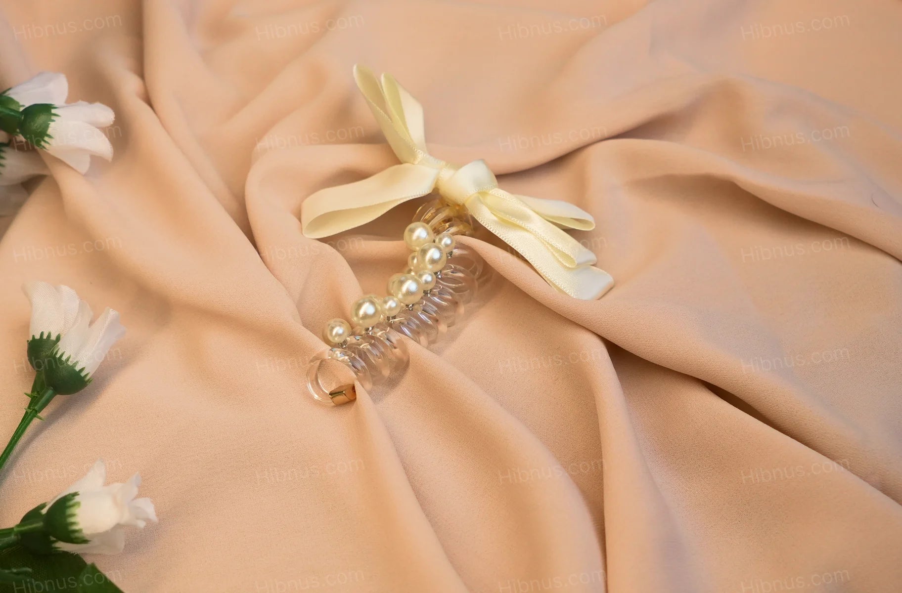 Telephone line pearl bow ponytail braid hair rope