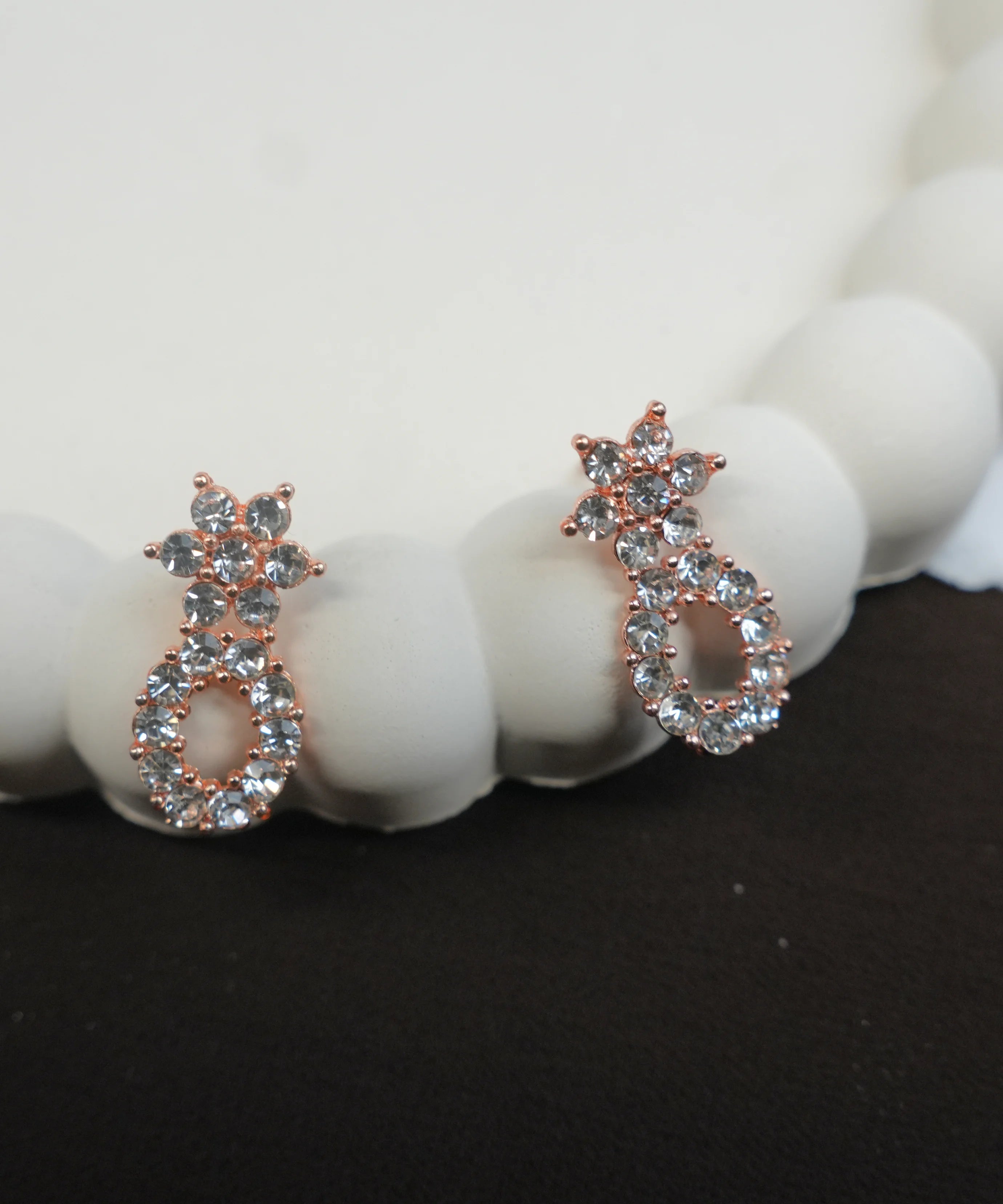 Rose gold Plated Necklace Set With Studded White AD's