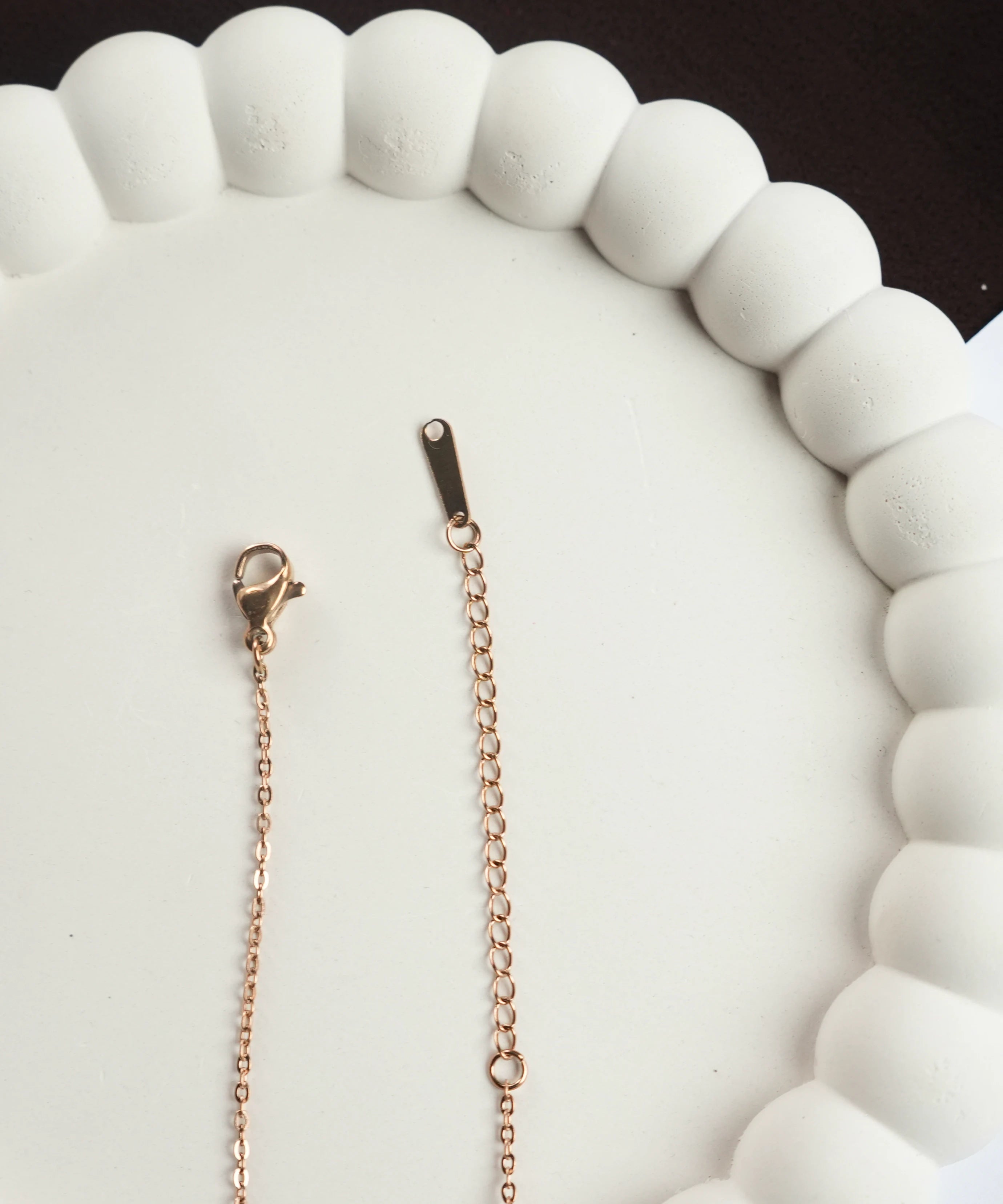 Unique Rose Gold Pendant Chain Necklace