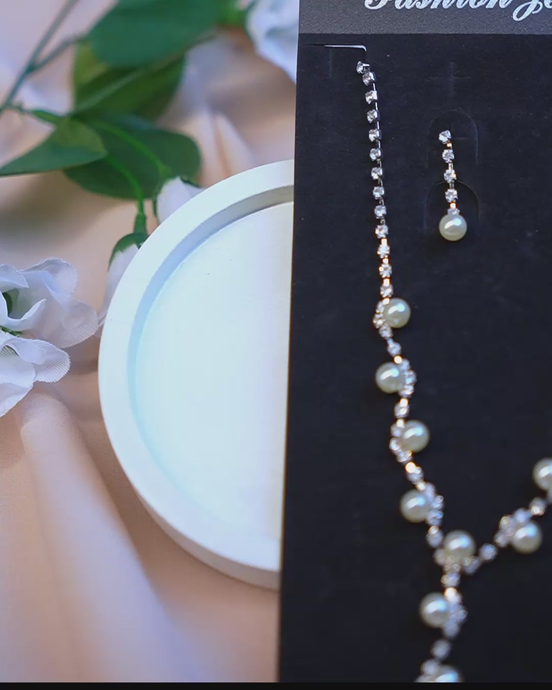 Elegant Pearl Drop Jewelry Set – Necklace & Earrings